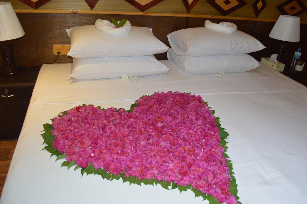 Hotel Siesta Beach Maafushi Exterior foto