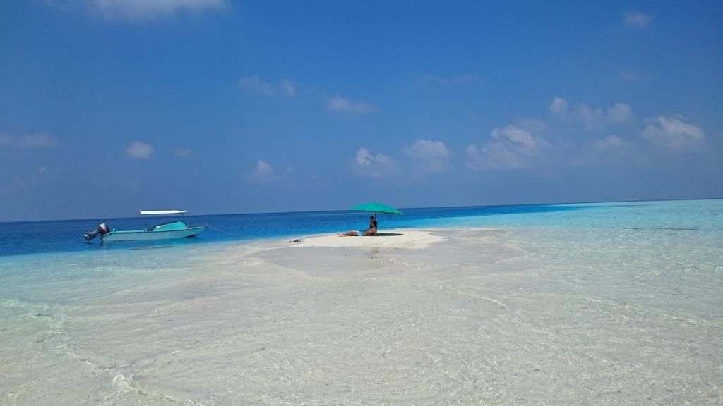 Hotel Siesta Beach Maafushi Exterior foto